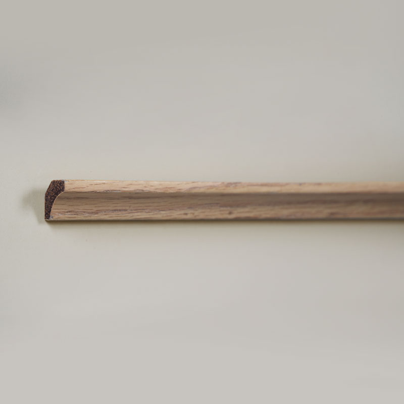 Massivholz-Inneneckleiste/Scotia-Leiste (umwickelt mit rotem Eichenfurnier + Farbe) – Eichenfarbe 3/5