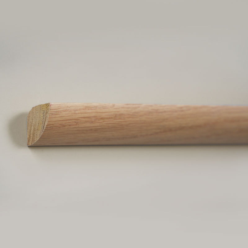 Viertelrunde Leiste aus massivem Holz (umwickelt mit rotem Eichenfurnier + Farbe) – Eichenfarbe 7/8' x 7/8'